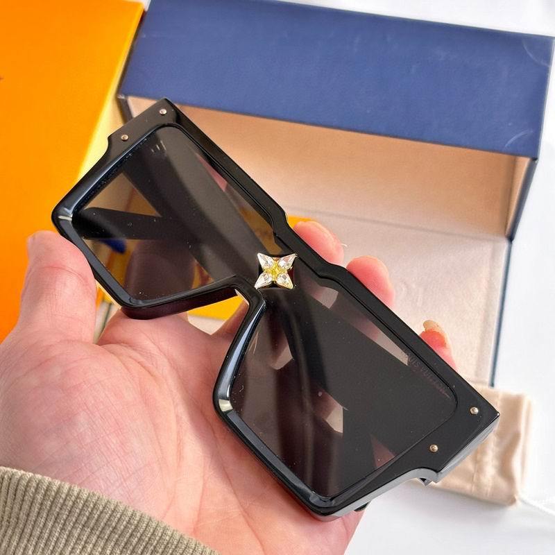 LV Sunglasses 190